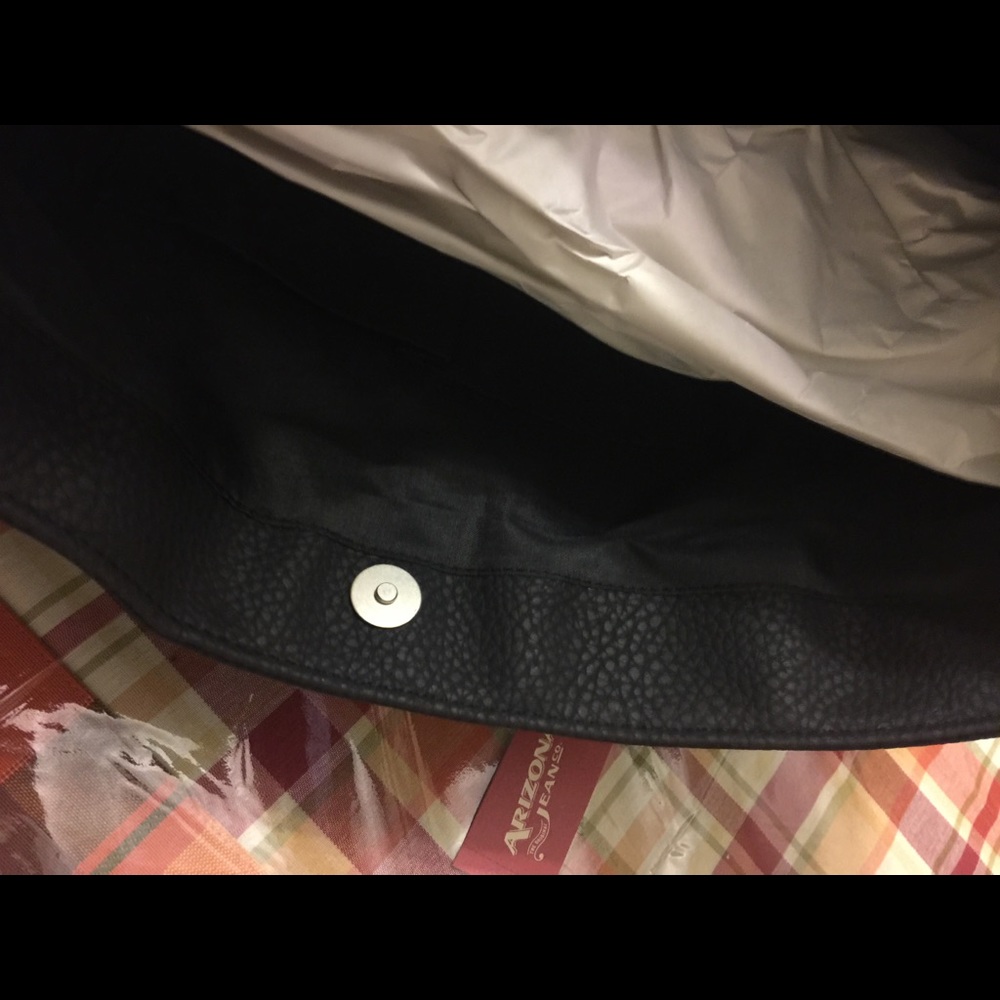 NWT Arizona Jean Co. Black Tote; Large; $75 - Picture 7 of 8